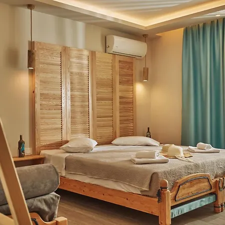 Iniohos Zante & 3*