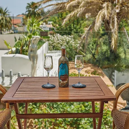 Iniohos Zante & Hotel 3*