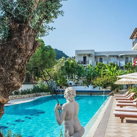 Iniohos Zante & 3* Argassi
