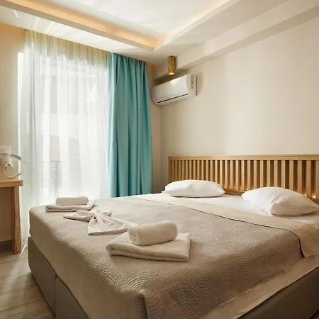 Iniohos Zante & 3* ארגאסי